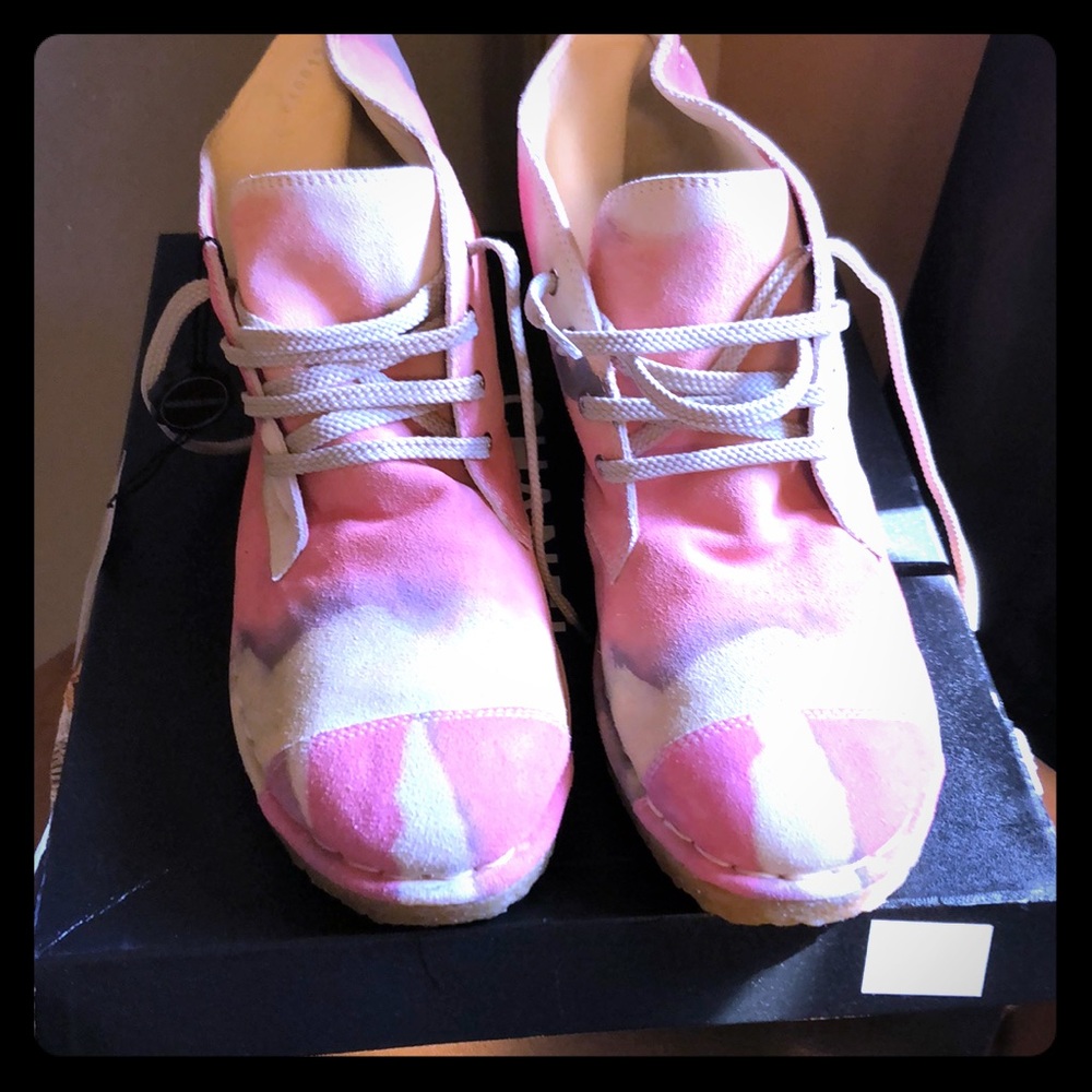 Chanel 2015 NEW fantasy desert suede boots